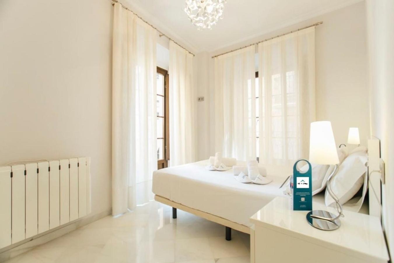 Minimalism And Modern- 2Bd 1Bth- Las Setas Севилья Экстерьер фото